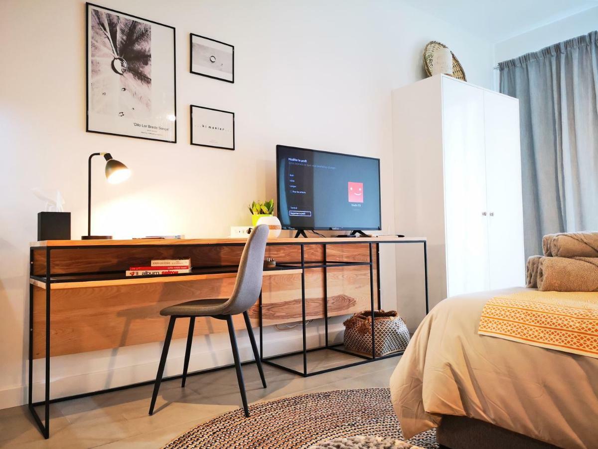 Avya'S Studio 113 At Ebene Square, Ebene Quatre Bornes Exteriör bild